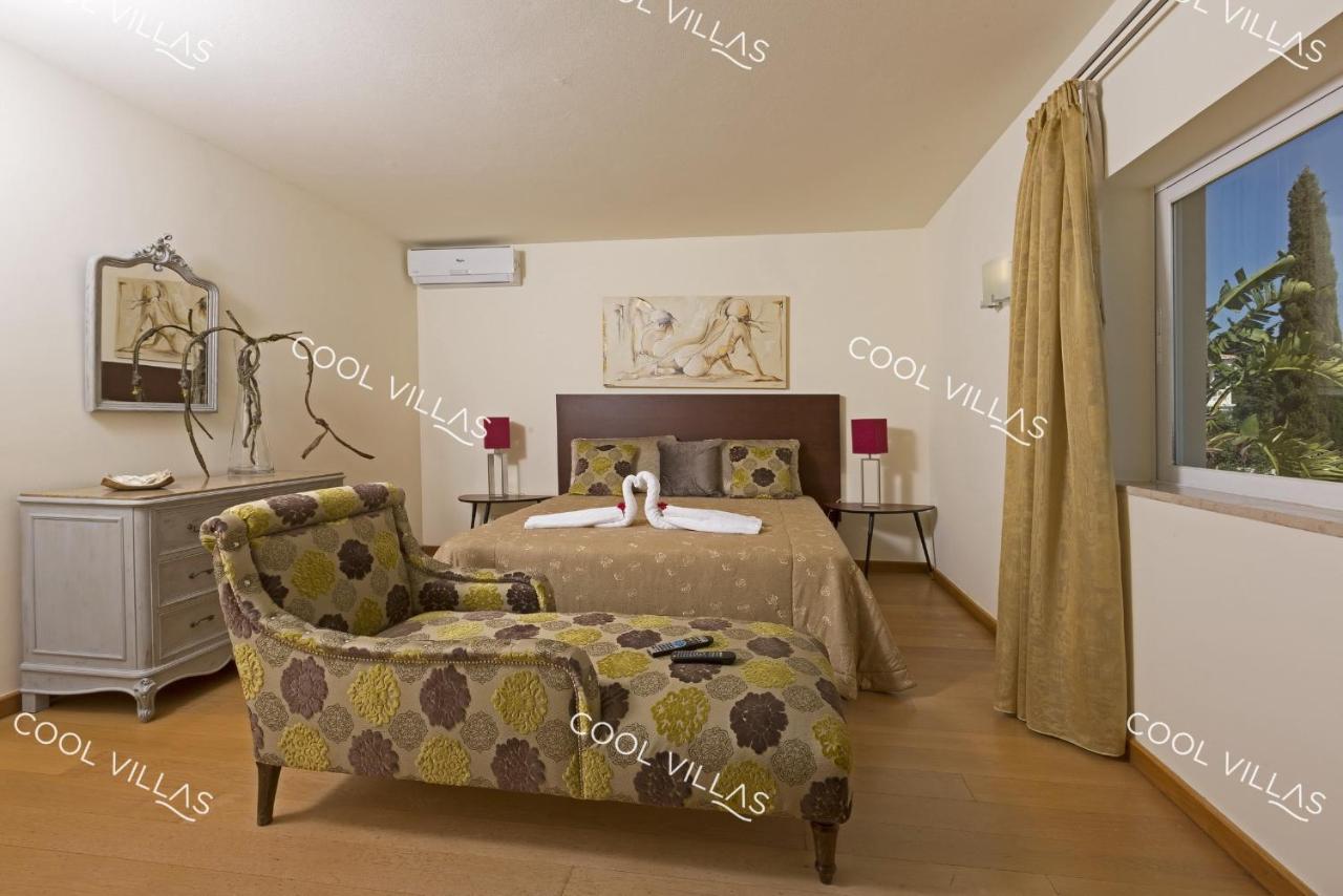 Villa Gardenia - Sea View, Wifi, Games Room Albufeira Exteriör bild